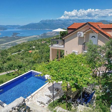 Apartment Paradise Kotor Bagian luar foto