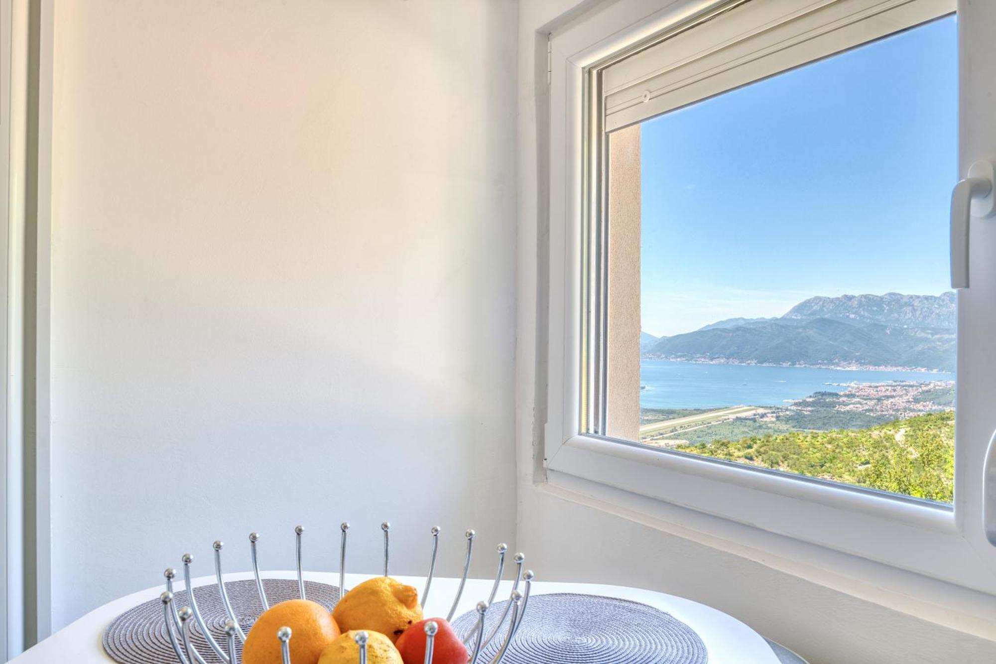 Apartment Paradise Kotor Bagian luar foto