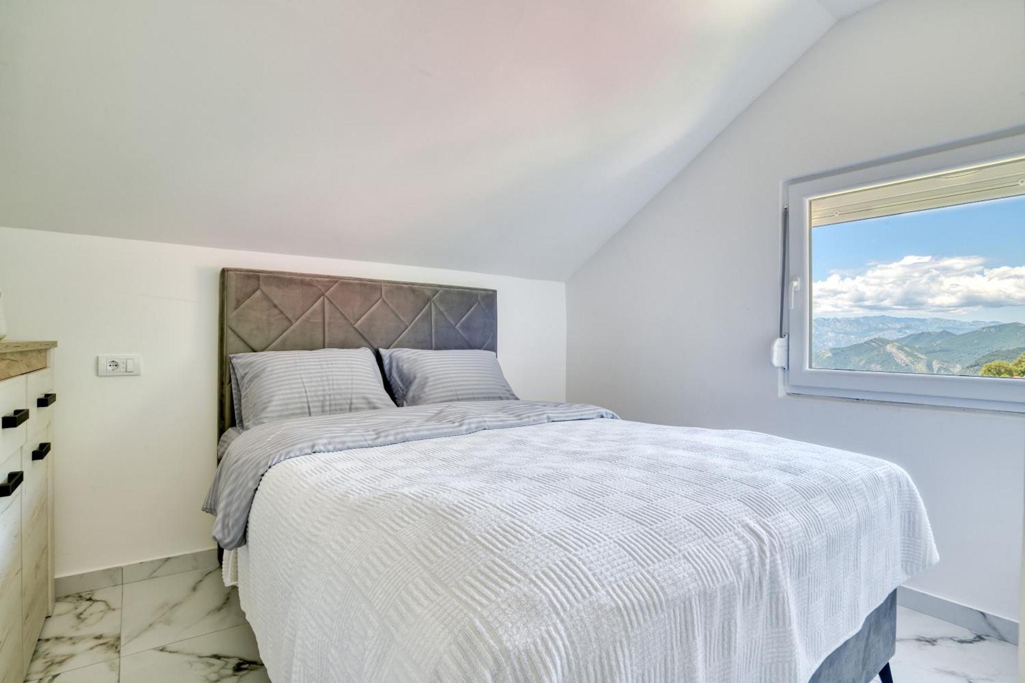 Apartment Paradise Kotor Bagian luar foto