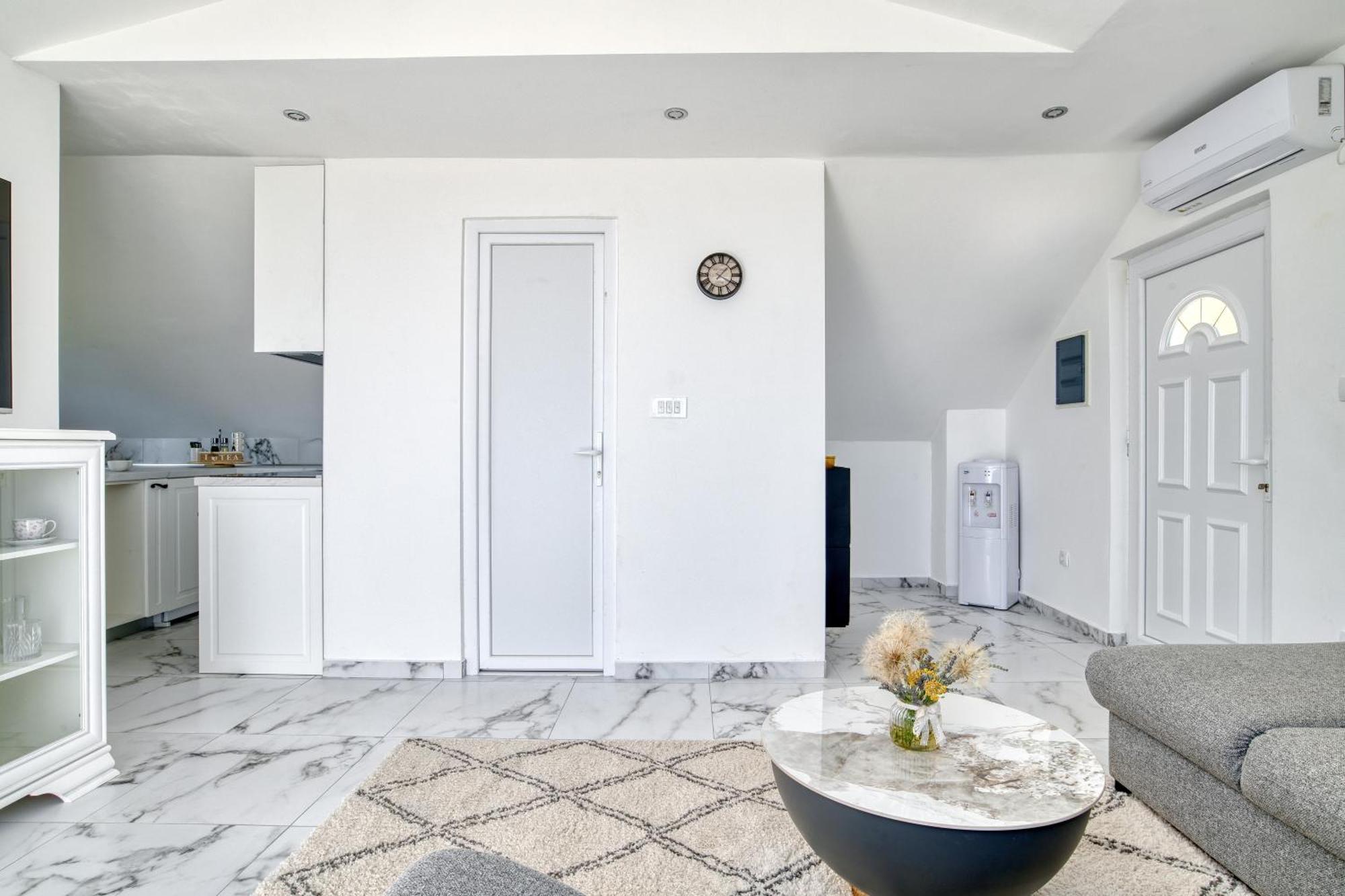 Apartment Paradise Kotor Bagian luar foto