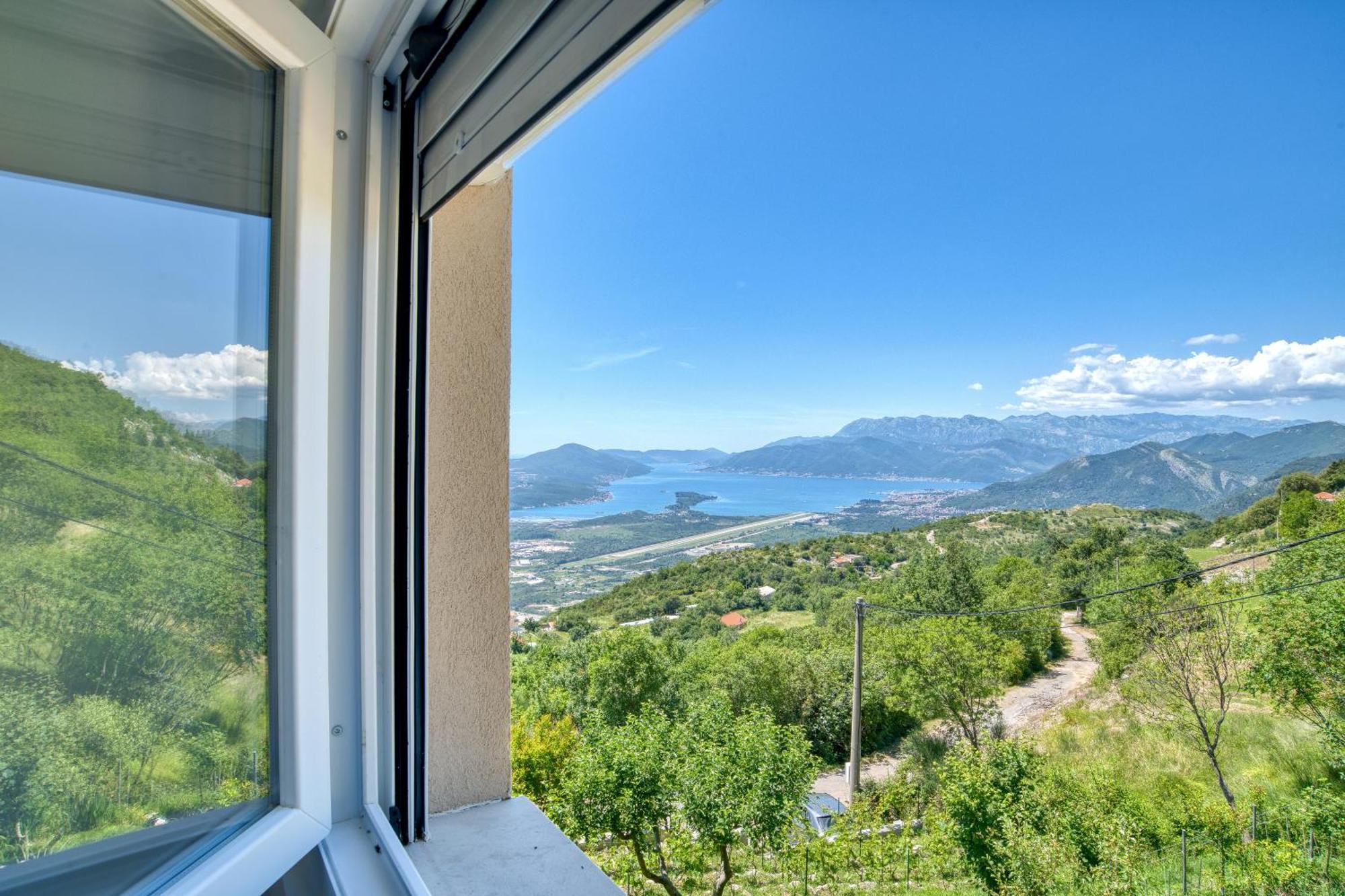 Apartment Paradise Kotor Bagian luar foto
