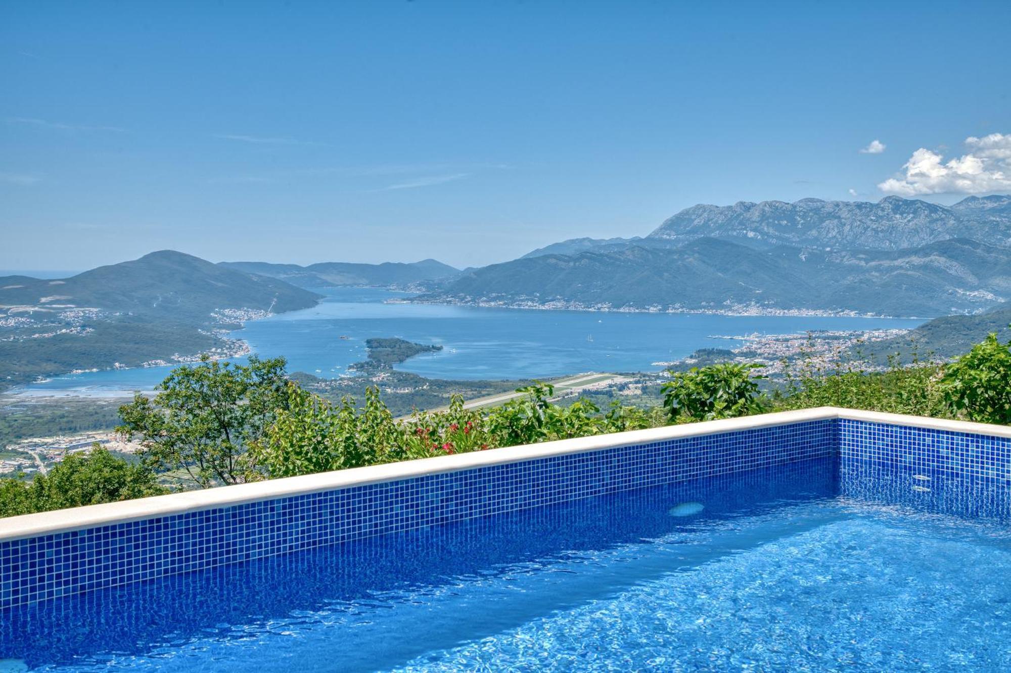 Apartment Paradise Kotor Bagian luar foto