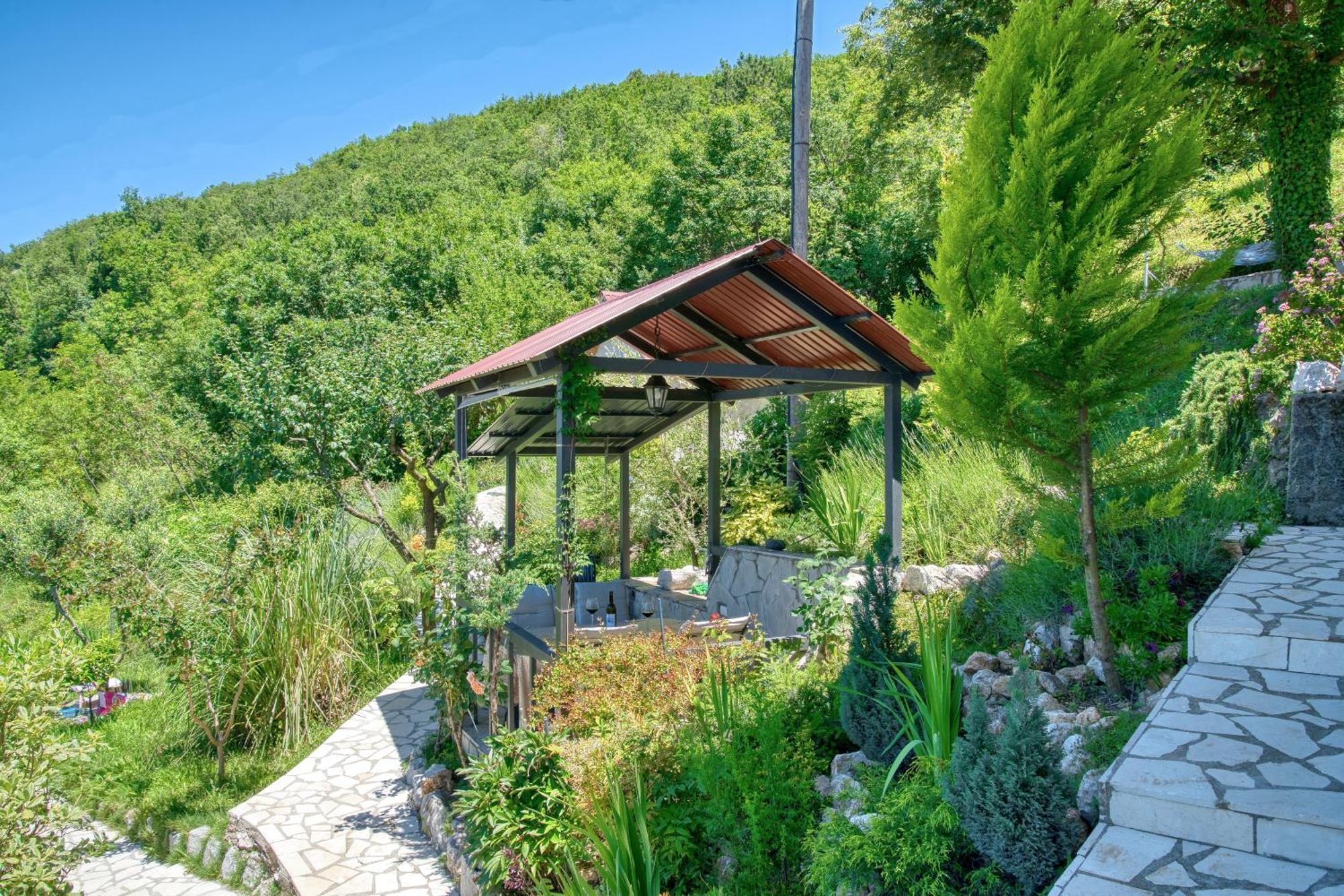 Apartment Paradise Kotor Bagian luar foto